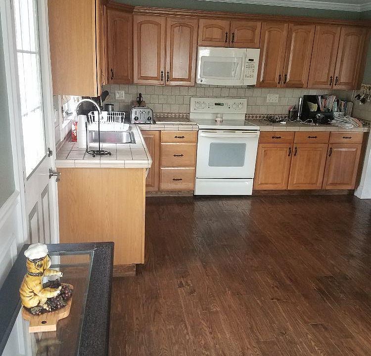 1st image of 109 Lake Dr