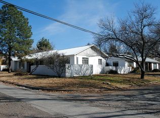 704 E Avenue B, Alpine, TX 79830