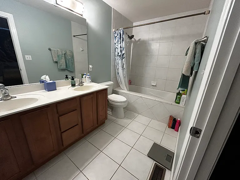 4390 Olive St — Photo 12