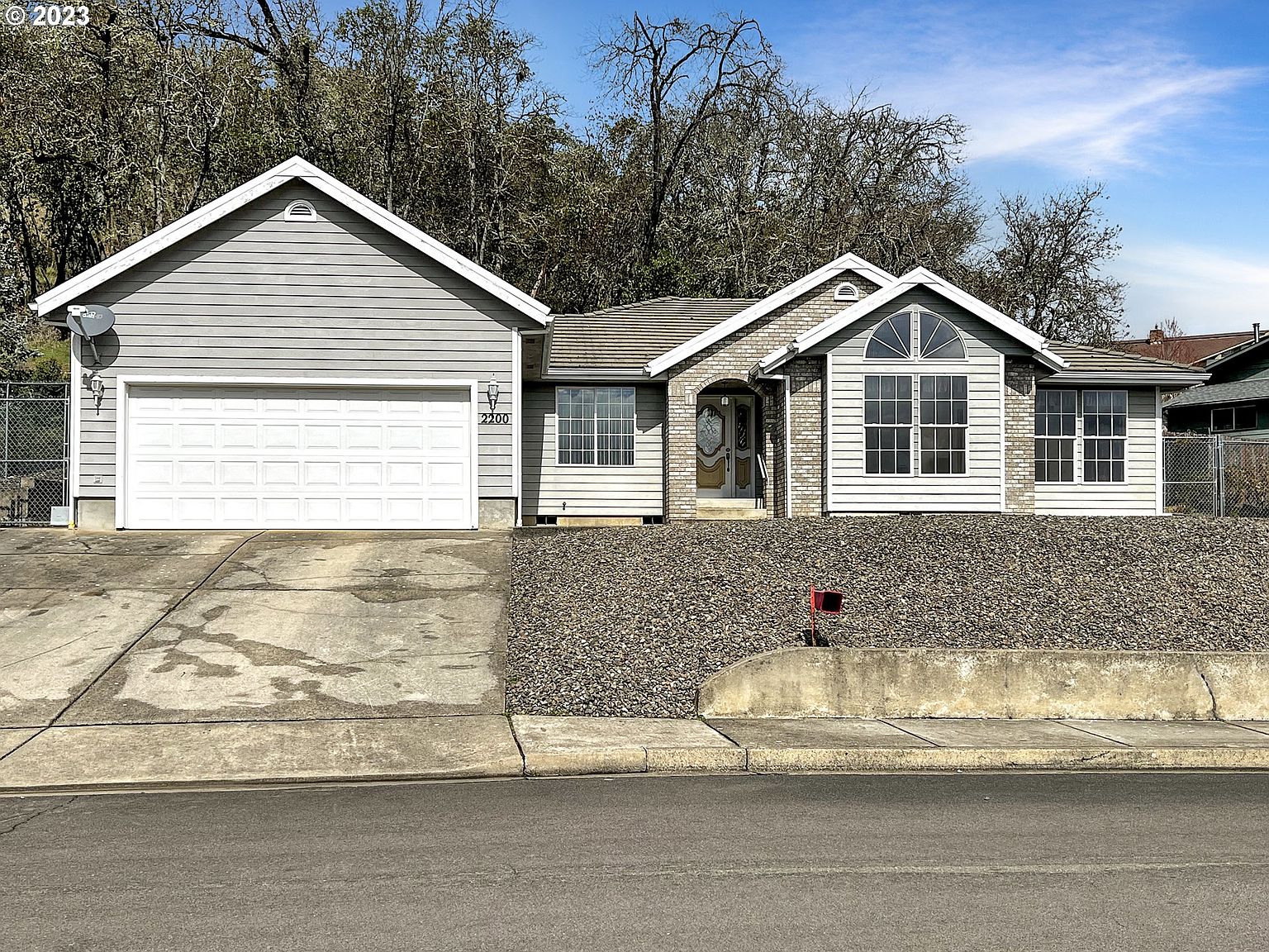 2200 NW Witherspoon Ave, Roseburg, OR 97471 Zillow