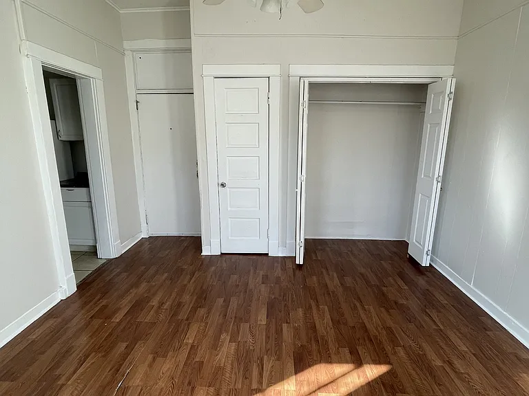 4000 Prytania St #F — Photo 2