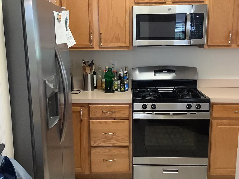 51 Heath Ct — Photo 4