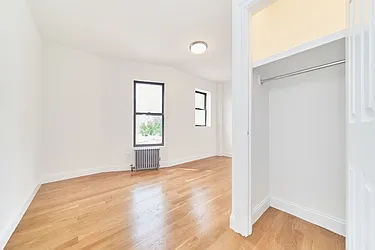 Rented by Living New York