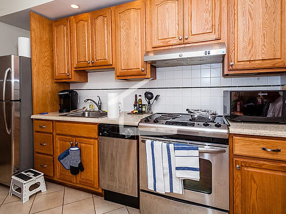 46 Garden St #4D
