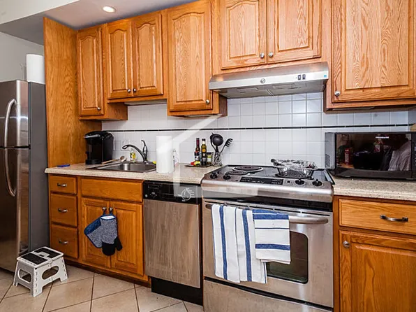 46 Garden St #4D, Boston, MA 02114