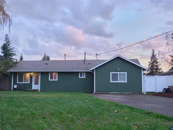 1202 Leo St NE, Keizer, OR 97303