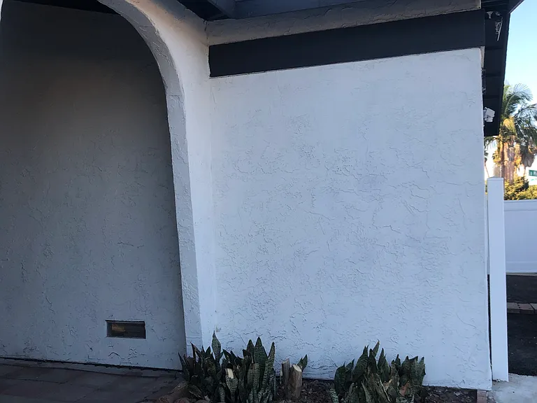 269 Lustrosos St — Photo 9