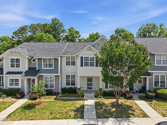 2nd image of 1109 Hamlet Park Dr