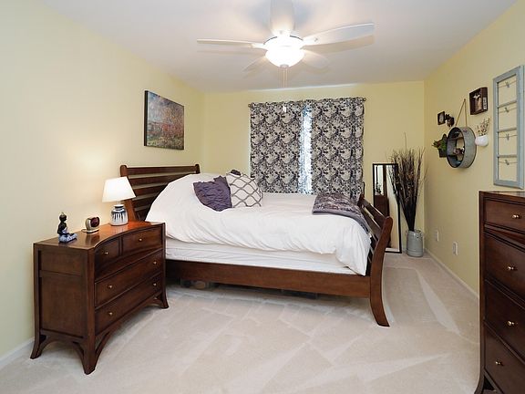 5th image of 3611 Tartan Cir #94
