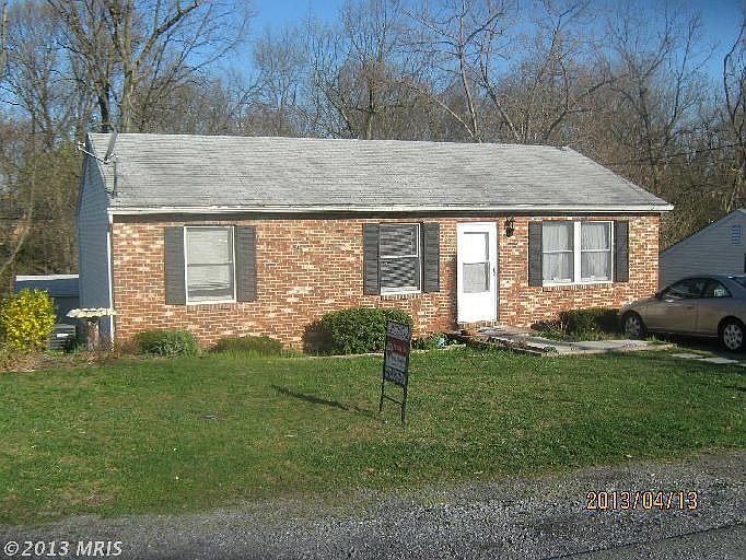 1st image of 167 Country Park Dr