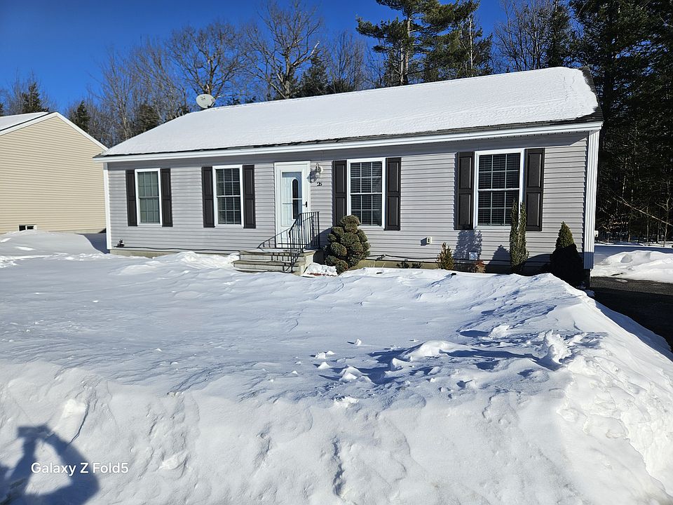 1st image of 26 Fox Hollow Dr