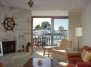 5th image of 3088 N Marina View Dr
