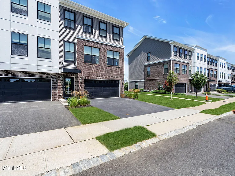 35 Kelly Way — Photo 37