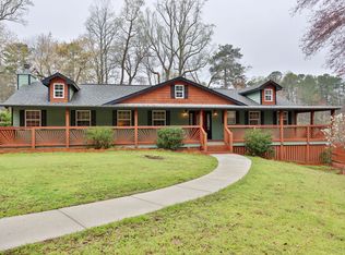 2582 S Lake Rd, Snellville, GA 30078