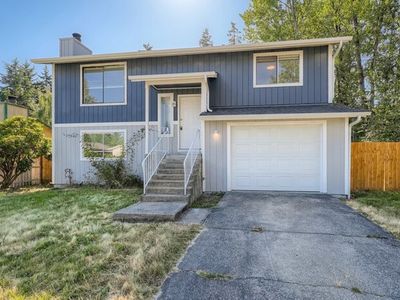 8802 E East St, Tacoma, WA, 98445