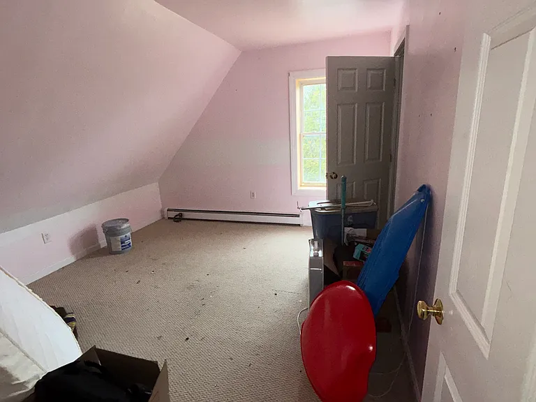 211 N Main St #4 — Photo 4