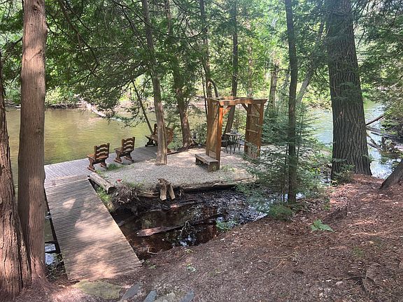3rd image of 4832 Gierke Rd