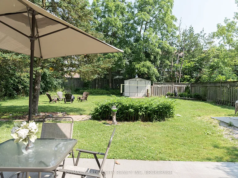5853 McLeod Rd — Photo 4