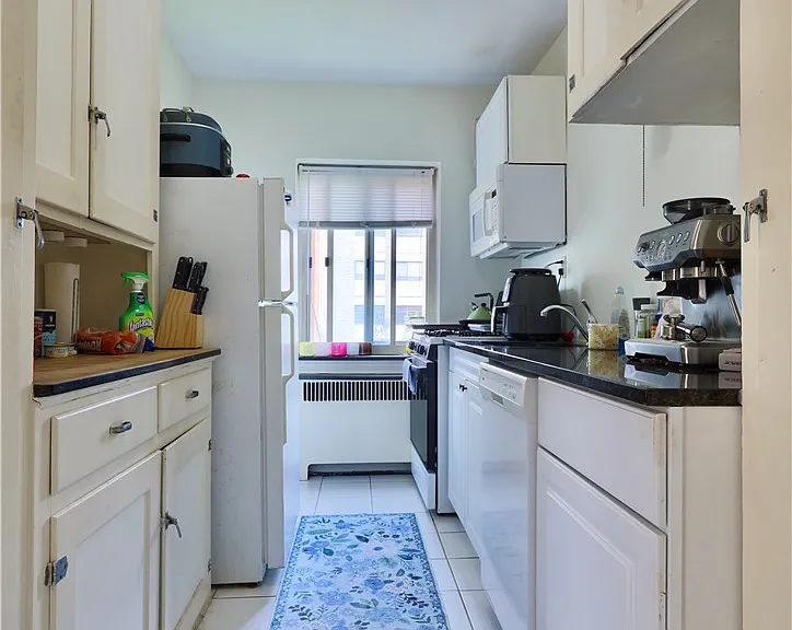 50 Academy Ave #D1 — Photo 15