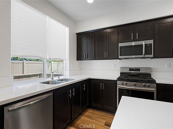 3rd image of 2775 W Pepper Tree Dr