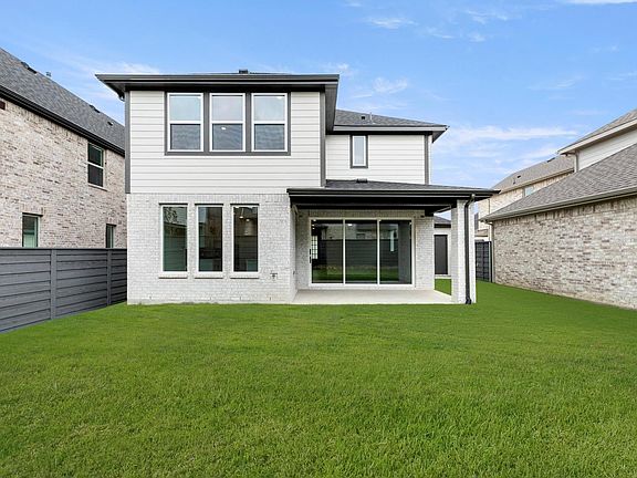 1137 Amaryllis Lane