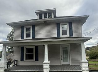 2821 Cape Horn Rd, Hampstead, MD 21074