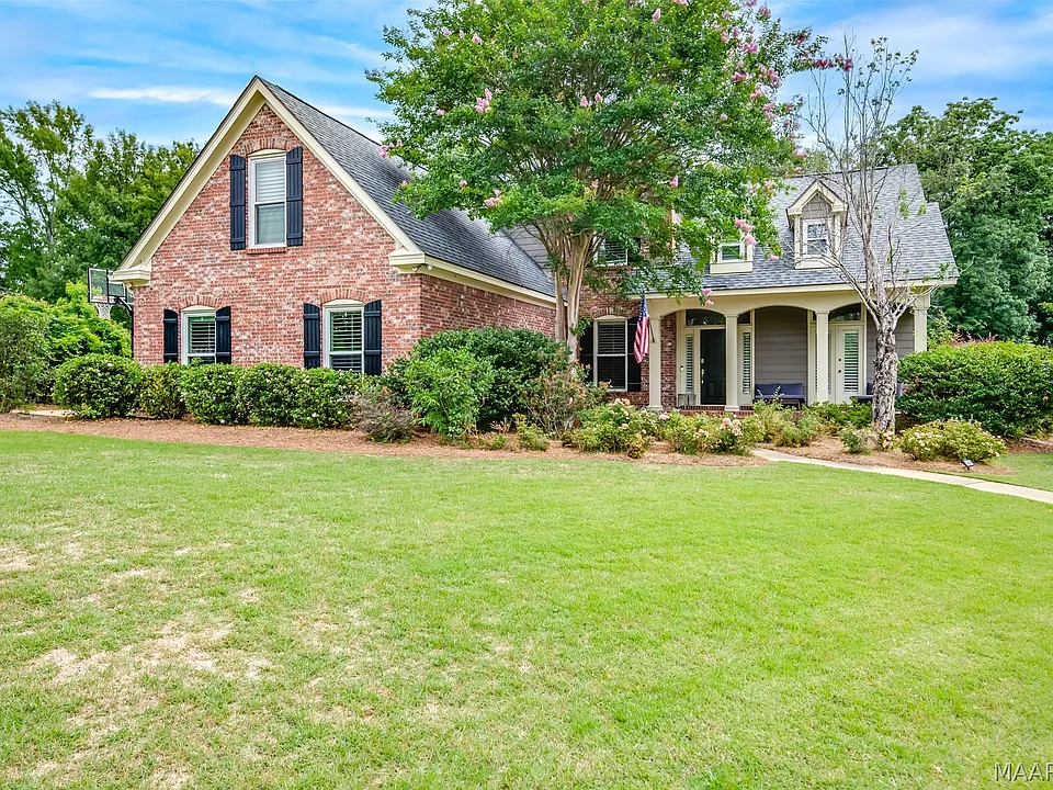 8456 Marsh Pointe Dr