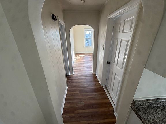 2nd image of 2357 Main St APT 4