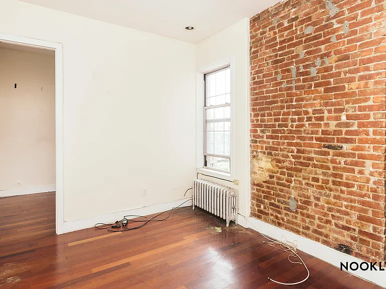 117 S 4th St #21 — Photo 30