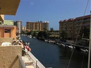 3522 NE 171st St APT 302, North Miami Beach, FL 33160