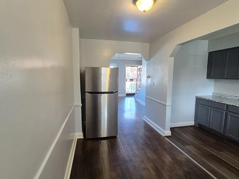 2863 Edgecombe Cir S — Photo 8