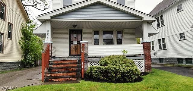 1st image of 3573 E 142nd St