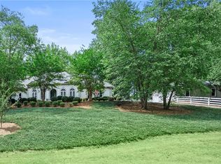 15390 Tullgean Dr, Milton, GA 30004