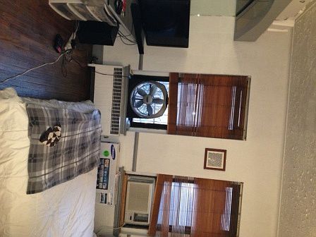 5th image of 237 E 54th St