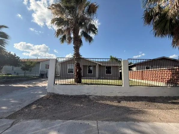1981 Hoover St, Eagle Pass, TX 78852