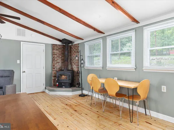 132 Erie Trl, Winchester, VA 22602