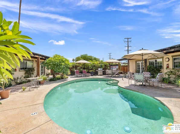 587 S Calle Ajo, Palm Springs, CA 92264