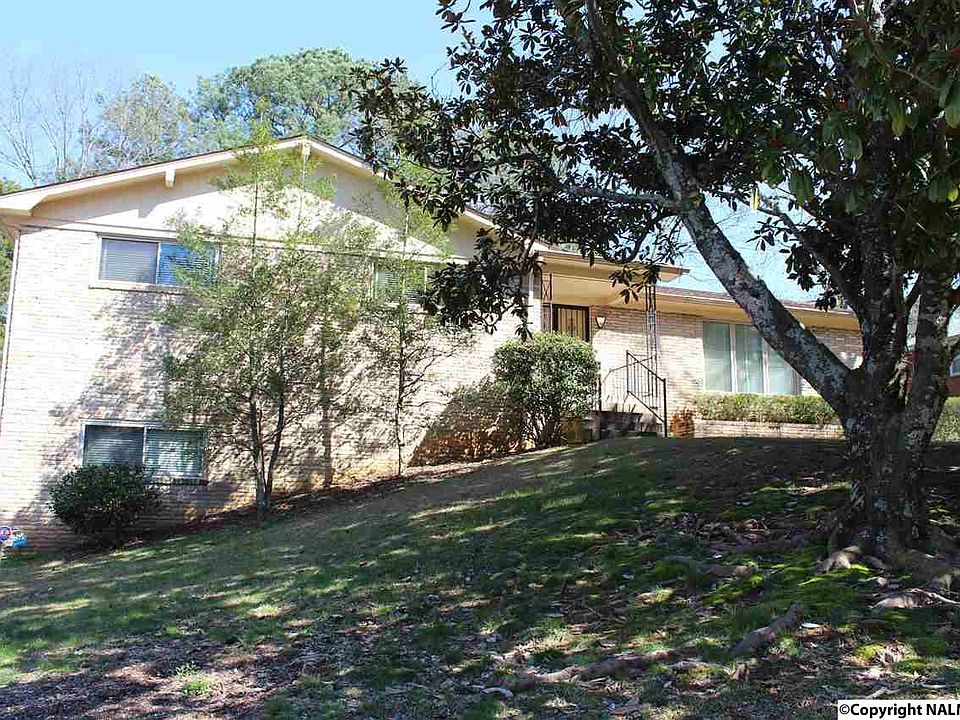 1st image of 3911 W Crestview Dr NW