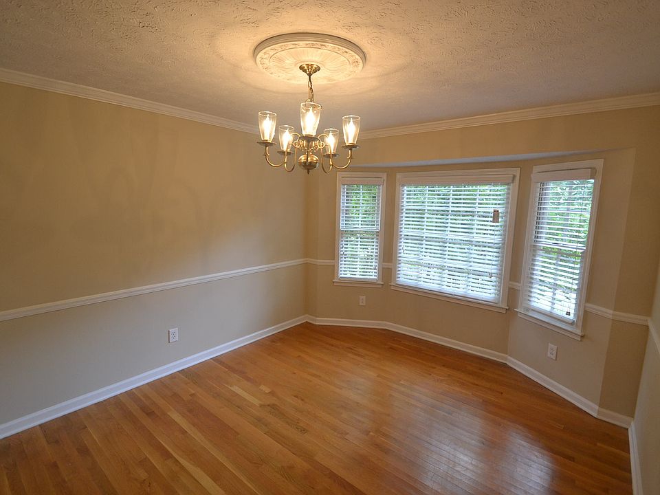 2nd image of 4172 Scenic Mountain Dr