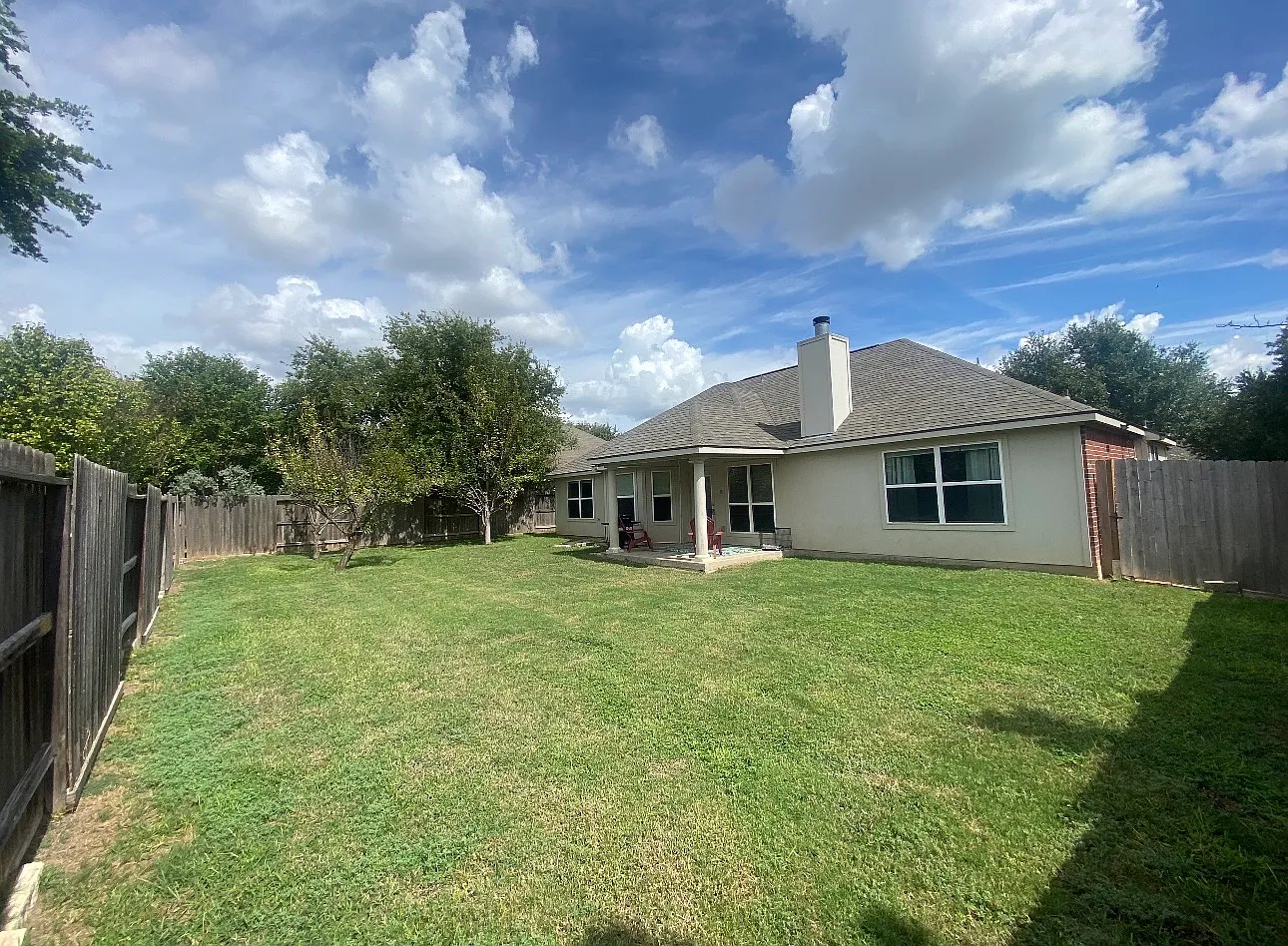 5704 Meadow Wood Dr — Photo 2