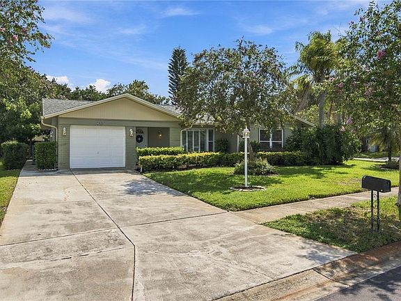 2nd image of 705 LEEWARD WAY
