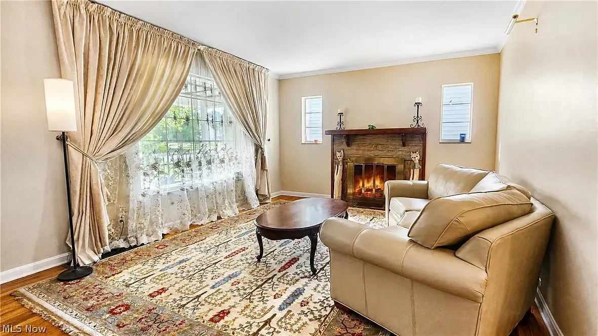 3 bed, 3136 sqft, $2,600 — Photo 3