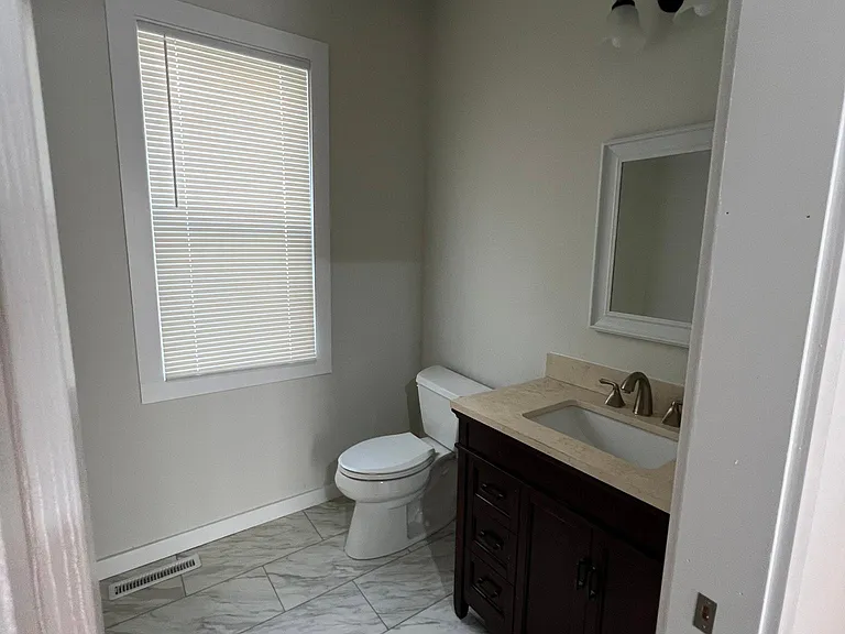 610 N McBride St #SINGLE FAMILY — Photo 11