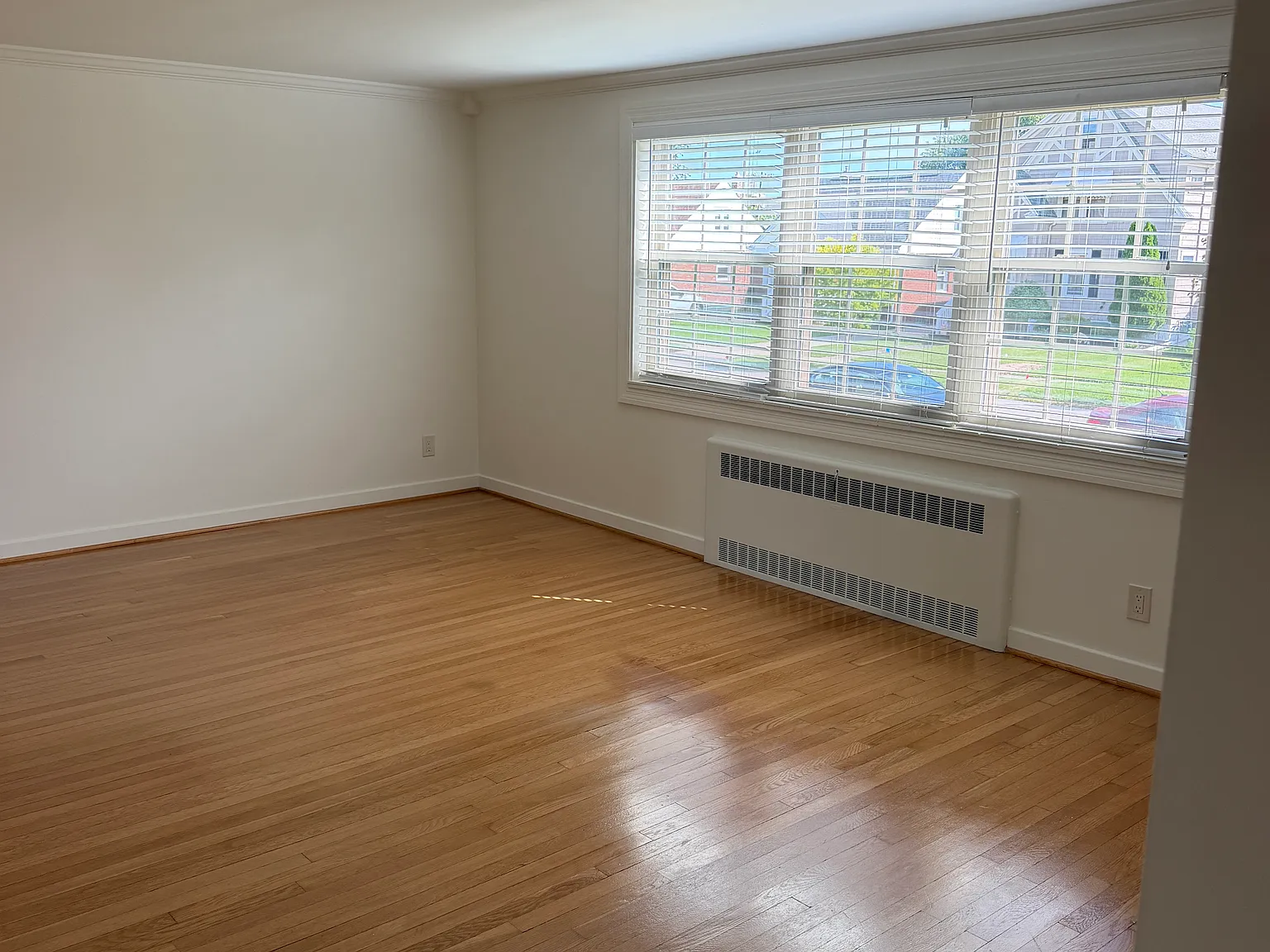 2 bed, 850 sqft, $1,395 — Photo 4