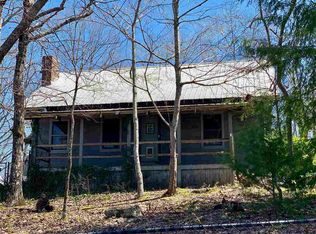 1421 Moore Rd NW, Charleston, TN 37310