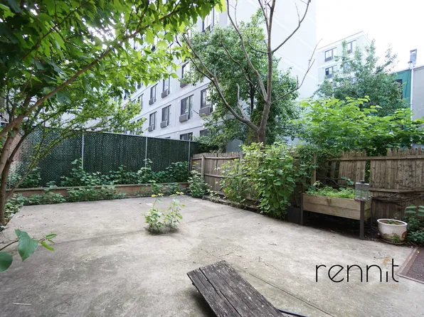 728a Rogers Avenue image 1 of 17