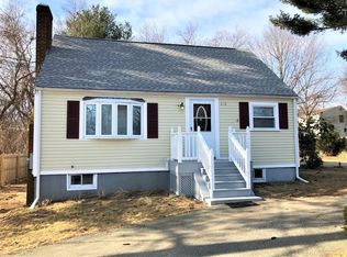 682 South St, Holbrook, MA 02343