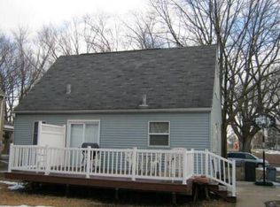 119 Lewis St, Waterloo, IA 50703