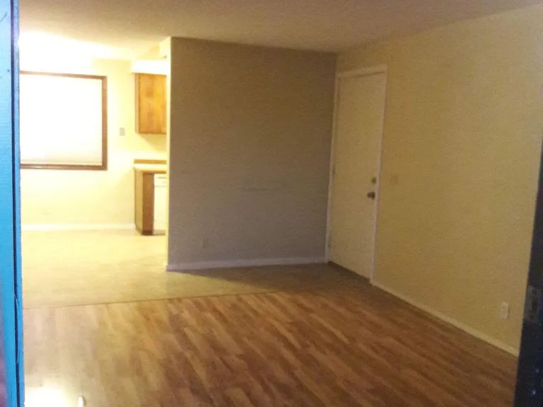 305 Bethel Dr — Photo 7