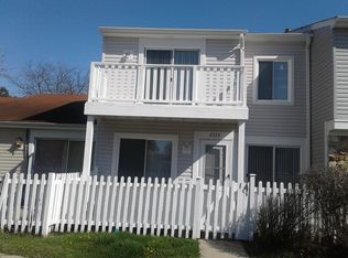 2332 Windsor Ln, Country Club Hills, IL 60478